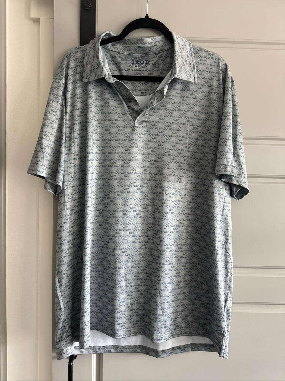 Izod Light Gray Micro-Pattern Shark golf Polo